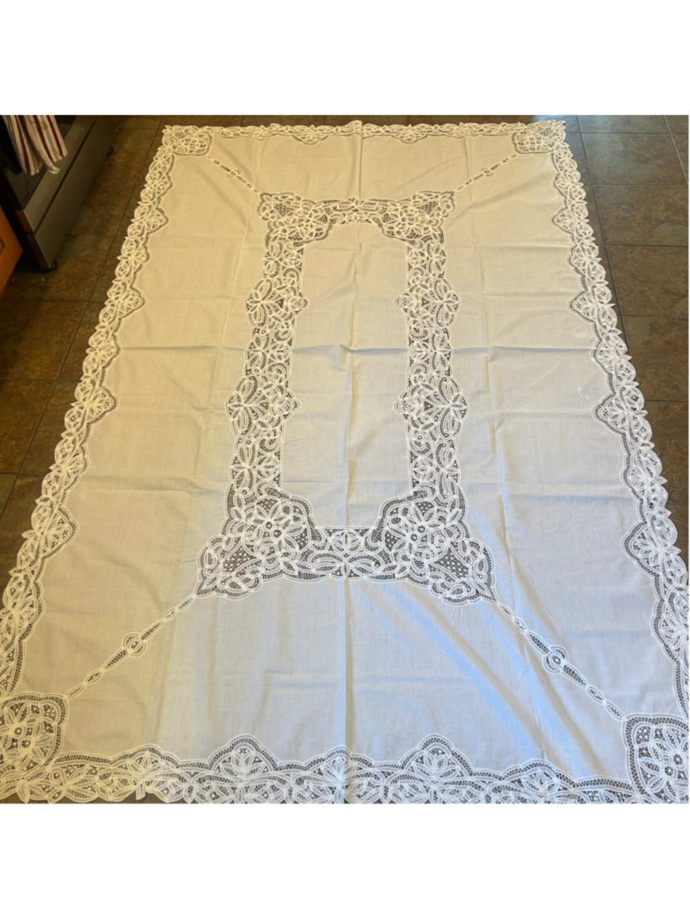 VTG Battenberg Table White Lace Tablecloth Square French Country Minimalist